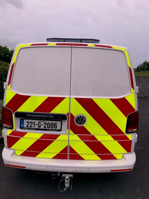 VW Transporter chevron livery